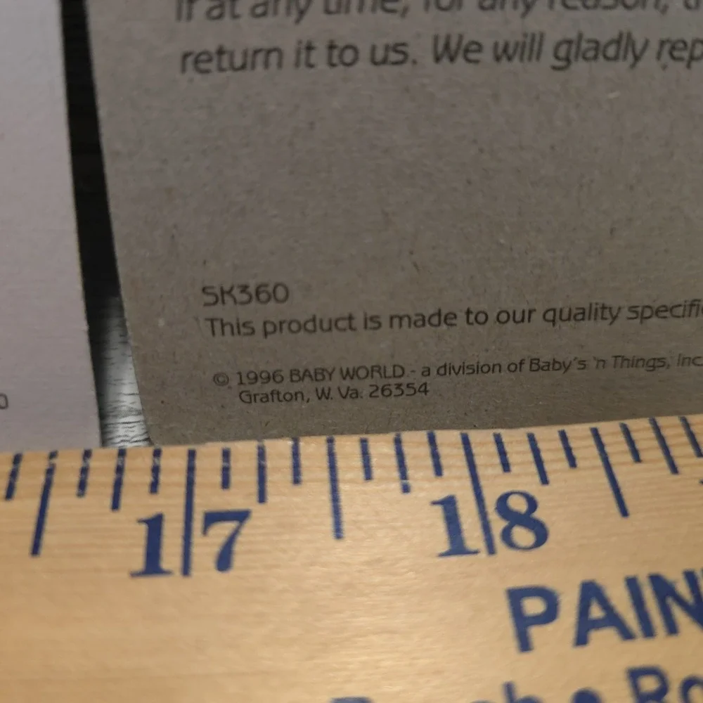 Lot of 4 Vintage Baby Items Rattle Bath Thermometer Bear‎ Play - Picture 9 of 13